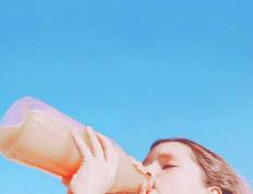 开云下载-从奥斯梅恩的统治力到利物浦的钢铁防线，现代足球的个体闪耀与体系胜利