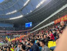 开云官网-关于球星风采再现，现场球迷为之狂热的信息