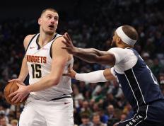 开云体育官网-意大利遭遇勇士碾压，NBA局势紧张