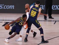 开云体育中国-关于雄鹿主场大胜鹈鹕继续不败的信息