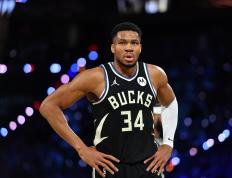 开云体育官网-雄鹿大胜马刺，力压西部前三