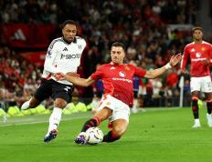 开云下载-豪门对决！S赛上演世纪大战的简单介绍