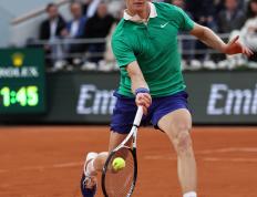 开云平台-联合杯险胜ATP总决赛，辛纳刷新纪录