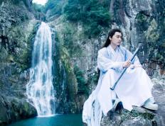 开云体育入口-溃败背后，约基奇用原始篮球解构了现代森林狼的精密装甲