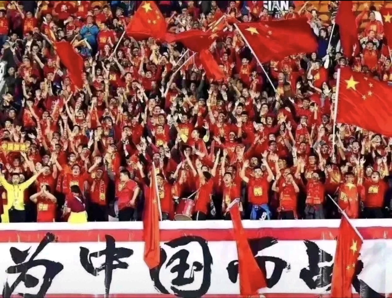 开云体育入口-国家队赢得胜利，取得光荣比赛成功