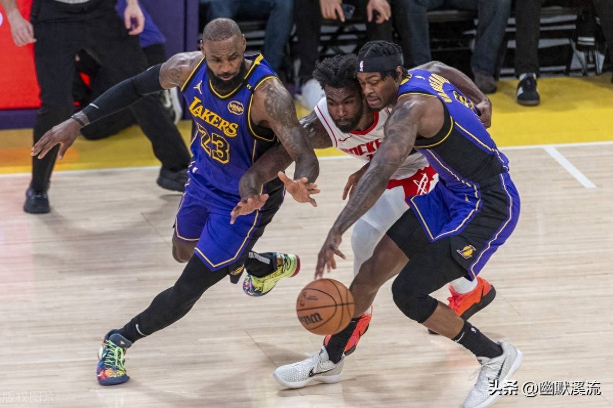 开云平台-热火客场惊险胜湖人，夺得胜利