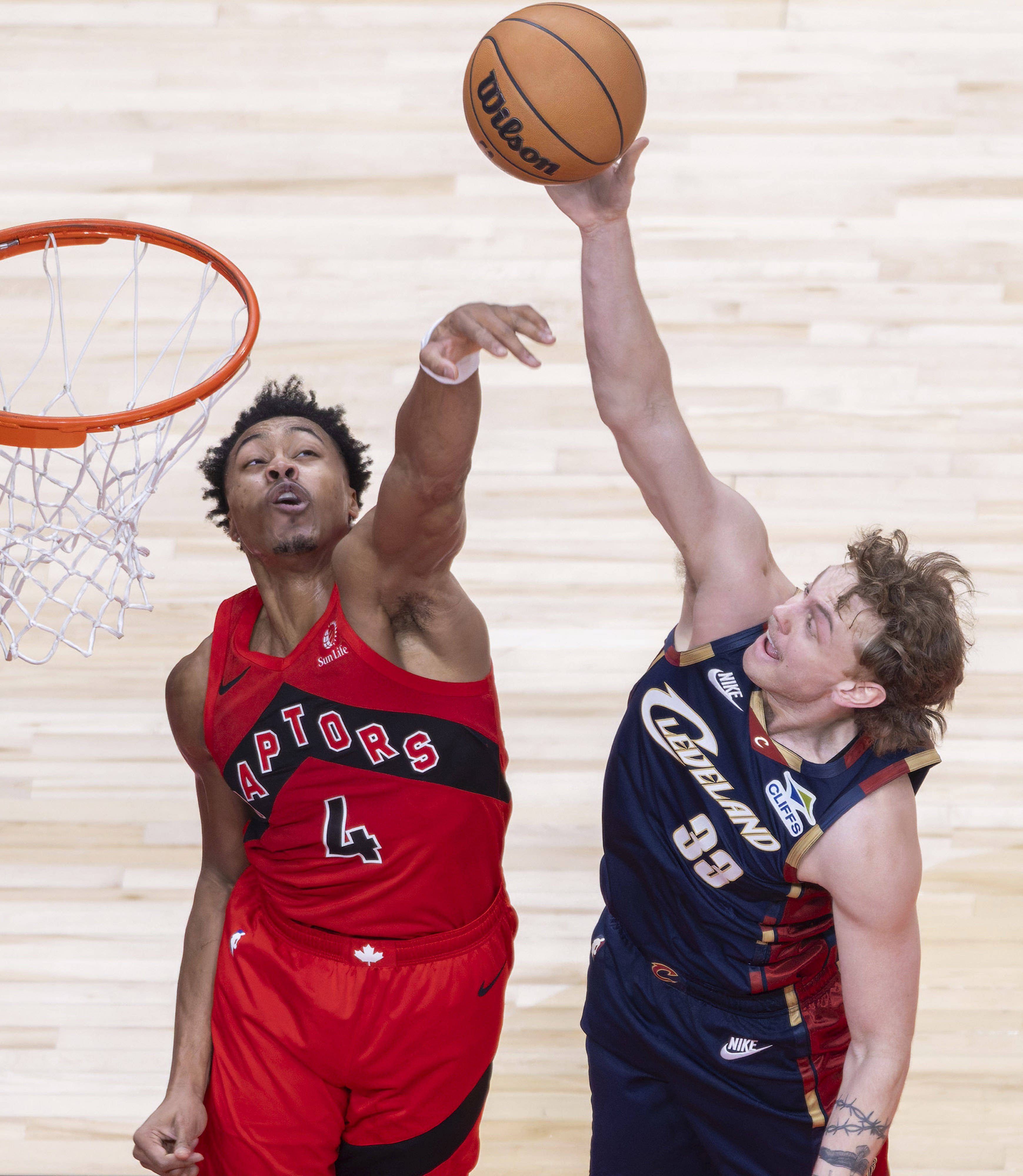 开云下载-猛龙完胜掘金,欧文关键制胜