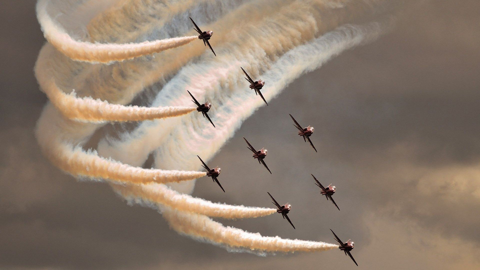 开云体育在线-绿茵双城记，塞内加尔的铁血征程与德布劳内的欧冠大师时刻