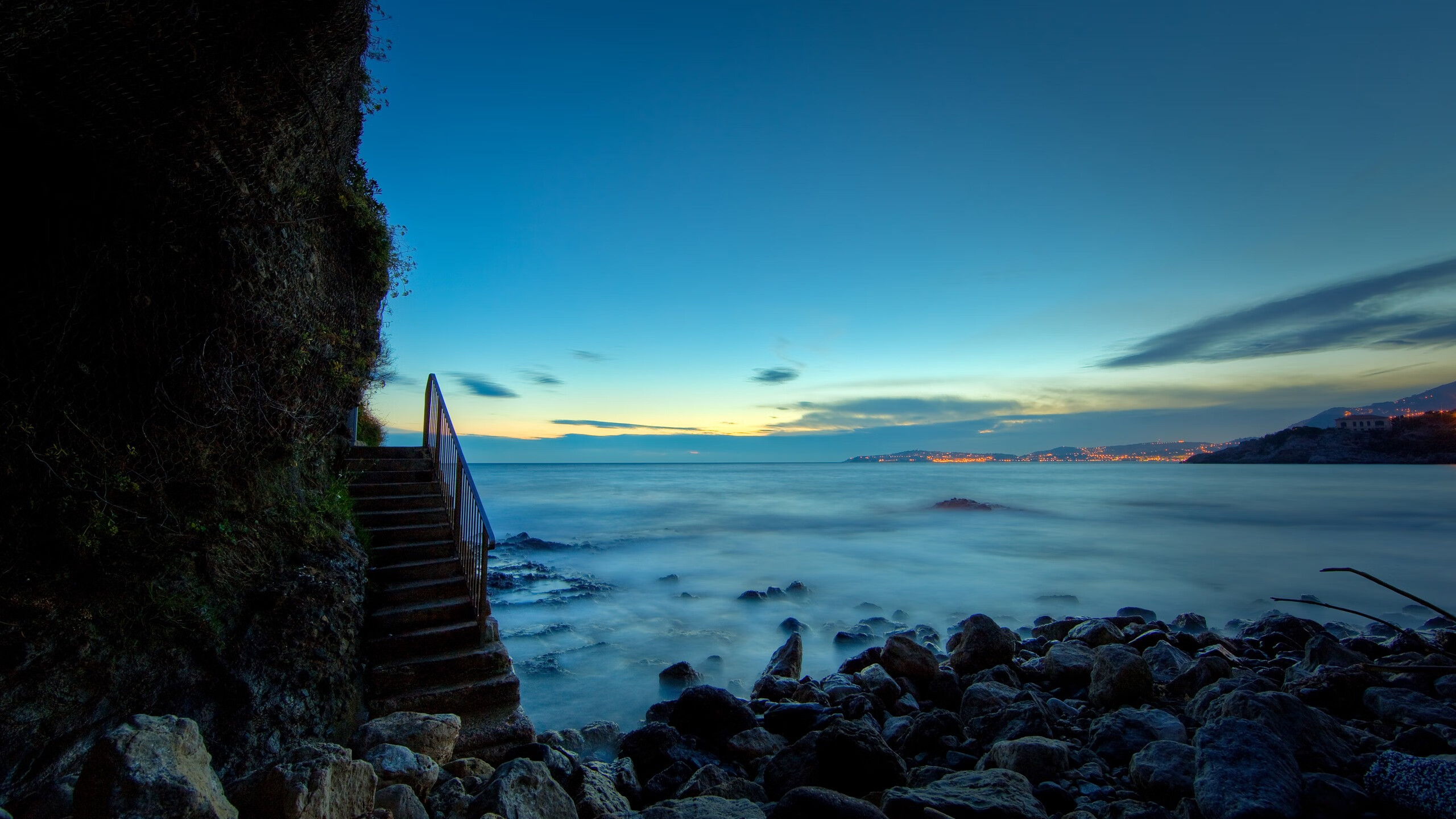 开云体育下载-卡马文加天神下凡！独闯龙潭连斩三城，阿尔及利亚力克乌克兰奠定胜局